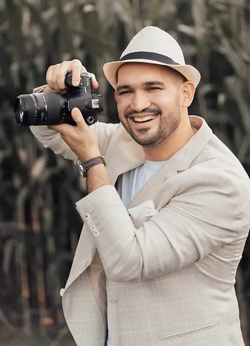 Dogan von Wedphotolove professioneller Hochzeitsfotograf Stuttgart